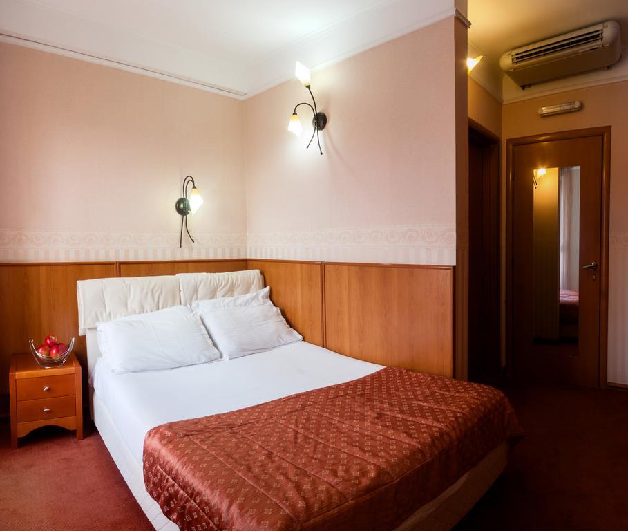 Hotel Aleksandar Vrnjačka Banja Exterior foto
